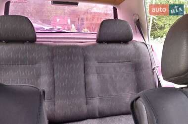 Хетчбек Volkswagen Golf 1996 в Ужгороді