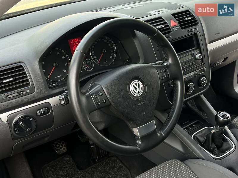 Универсал Volkswagen Golf 2009 в Харькове