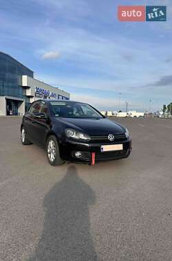 Хетчбек Volkswagen Golf 2010 в Ковелі
