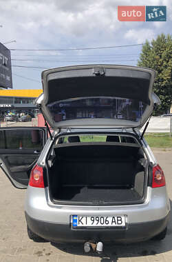Хетчбек Volkswagen Golf 2007 в Києві