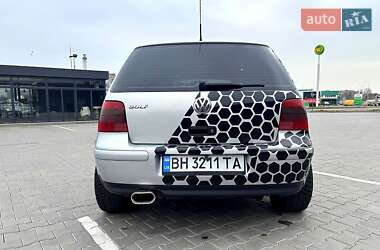 Хэтчбек Volkswagen Golf 1999 в Николаеве