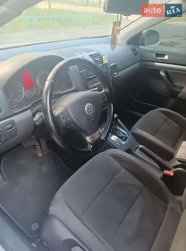 Универсал Volkswagen Golf 2008 в Киеве фото 3 Универсал Volkswagen Golf 2008 в Киеве
