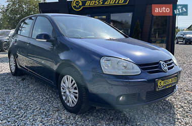 Хетчбек Volkswagen Golf 2006 в Коломиї