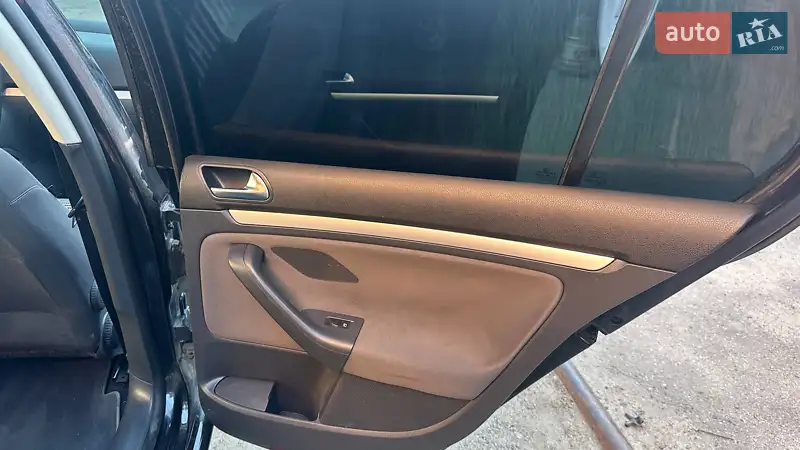 Volkswagen Golf 2008 VIN WVWZZZ1KZ9W086437 фото оголошення 32 з 78