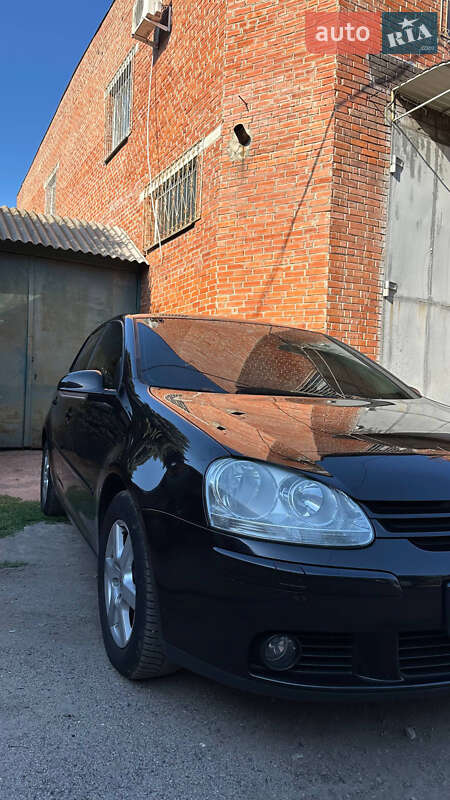 Хетчбек Volkswagen Golf 2008 в Полтаві