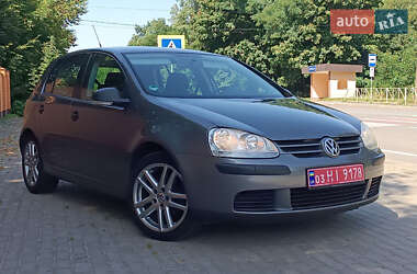 Хэтчбек Volkswagen Golf 2008 в Красилове