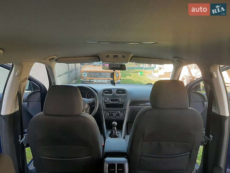 Універсал Volkswagen Golf 2011 в Стрию