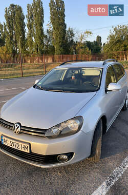 Універсал Volkswagen Golf 2009 в Луцьку
