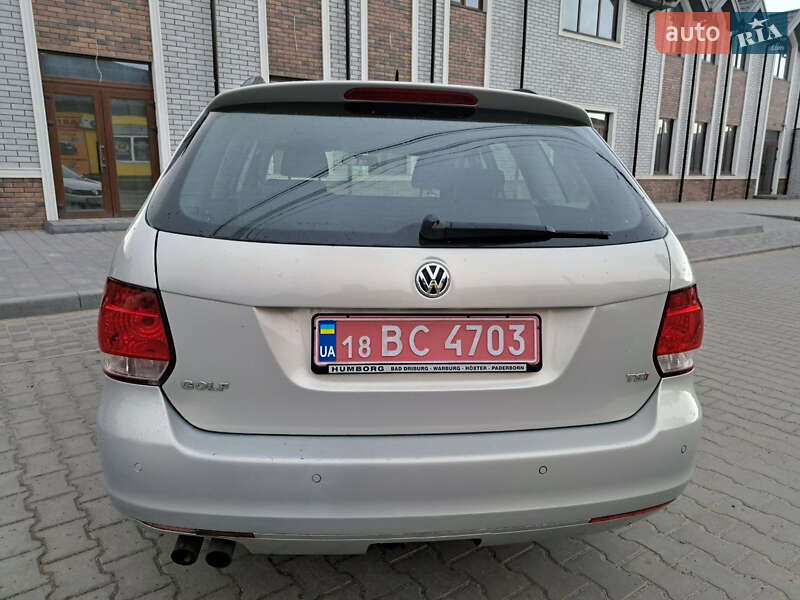 Универсал Volkswagen Golf 2010 в Балте