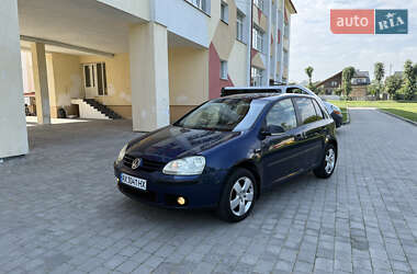 Хэтчбек Volkswagen Golf 2008 в Львове
