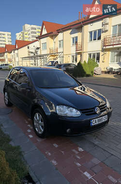 Хэтчбек Volkswagen Golf 2009 в Черкассах