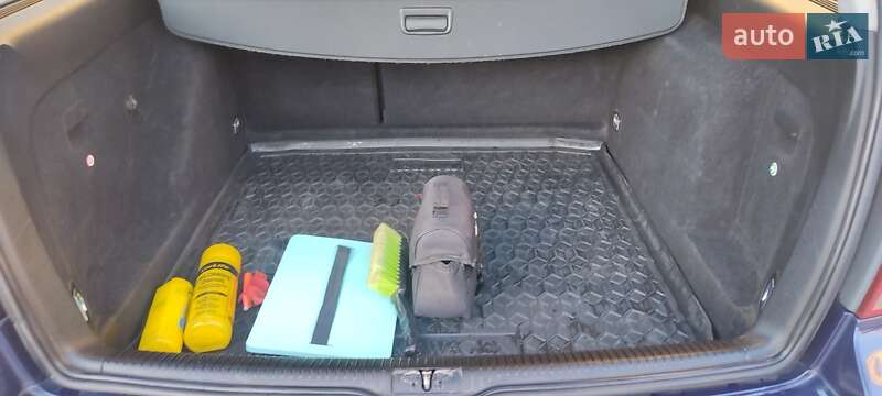 Универсал Volkswagen Golf 1999 в Ирпене