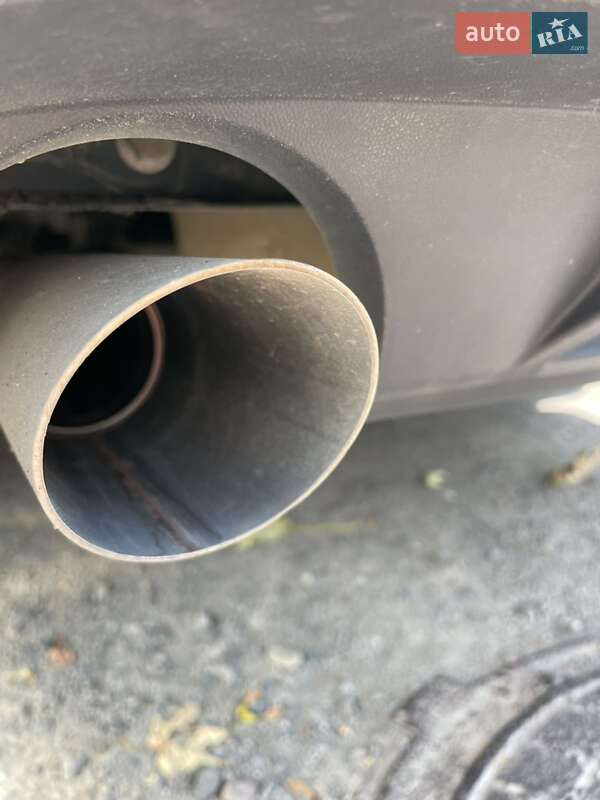 Универсал Volkswagen Golf 2016 в Ужгороде