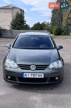 Хетчбек Volkswagen Golf 2006 в Києві