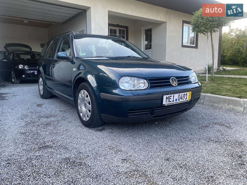 Volkswagen Golf 2002