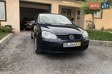 Хэтчбек Volkswagen Golf 2006 в Бучаче