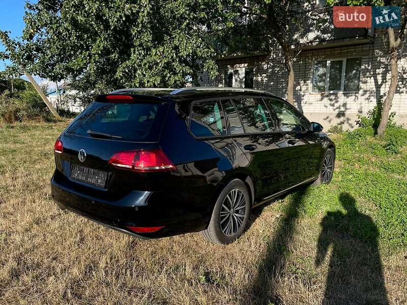 Універсал Volkswagen Golf 2016 в Конотопі фото 3 Універсал Volkswagen Golf 2016 в Конотопі