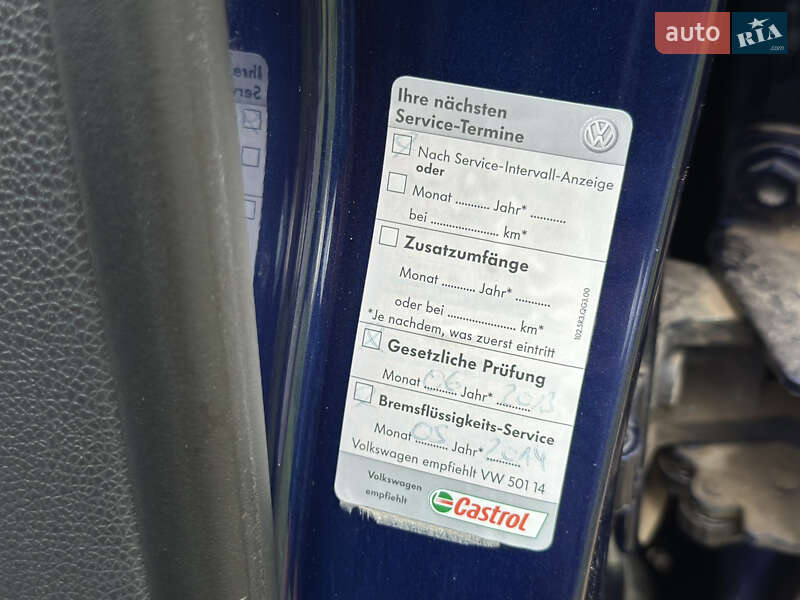 Хетчбек Volkswagen Golf 2008 в Самборі