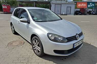 Хэтчбек Volkswagen Golf 2009 в Киеве