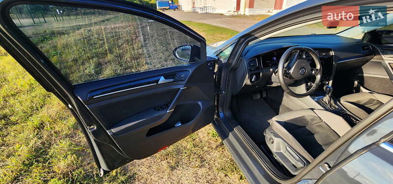 Універсал Volkswagen Golf 2018 в Ніжині