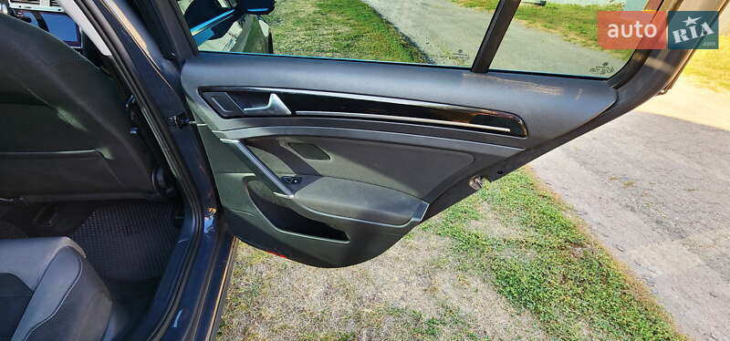 Універсал Volkswagen Golf 2018 в Ніжині