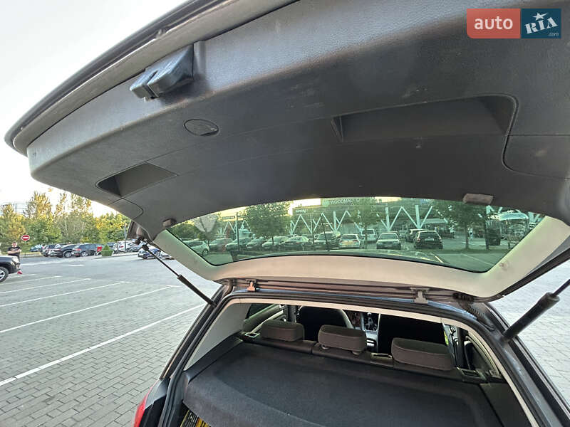 Хэтчбек Volkswagen Golf 2008 в Хмельницком