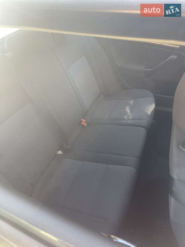 Универсал Volkswagen Golf 2007 в Днепре