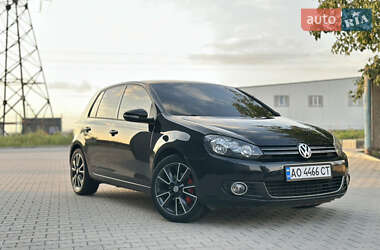 Хэтчбек Volkswagen Golf 2009 в Мукачево