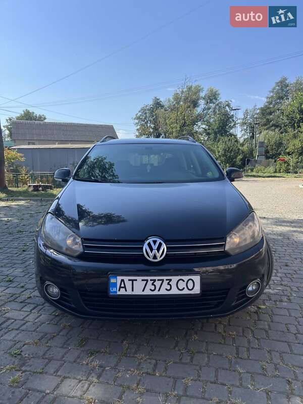 Універсал Volkswagen Golf 2011 в Івано-Франківську