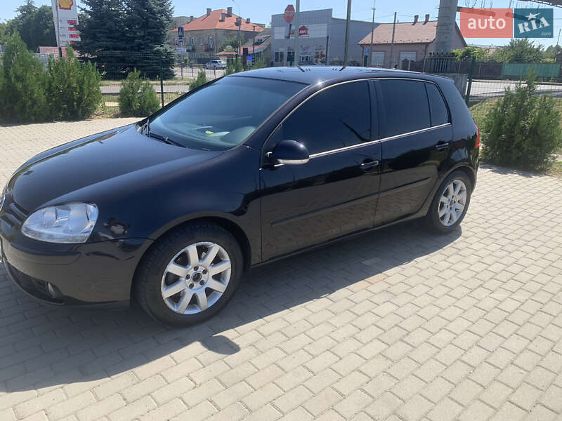 Хэтчбек Volkswagen Golf 2007 в Мукачево
