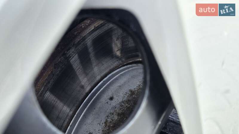 Хетчбек Volkswagen Golf 2003 в Тернополі