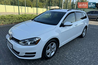 Универсал Volkswagen Golf 2015 в Коростышеве