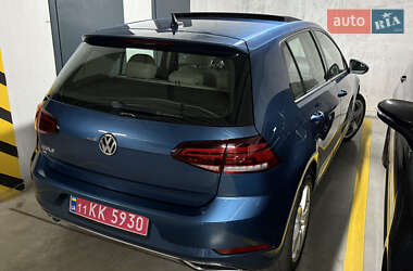Хэтчбек Volkswagen Golf 2019 в Одессе