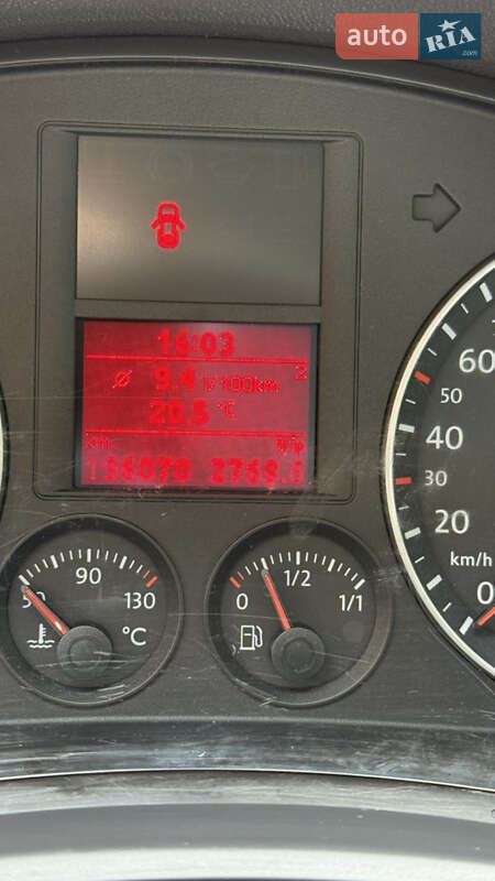 Хэтчбек Volkswagen Golf 2005 в Хмельницком