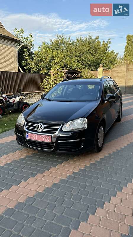 Універсал Volkswagen Golf 2009 в Бершаді