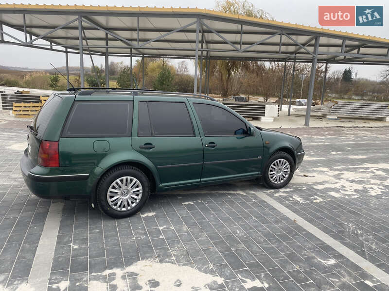 Універсал Volkswagen Golf 1999 в Мостиській
