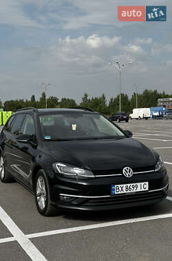 Универсал Volkswagen Golf 2019 в Каменец-Подольском