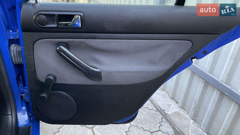 Хетчбек Volkswagen Golf 1997 в Українці