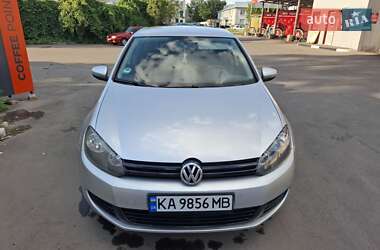 Хетчбек Volkswagen Golf 2009 в  фото 3 Хетчбек Volkswagen Golf 2009 в