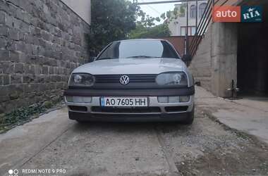 Хэтчбек Volkswagen Golf 1997 в Мукачево