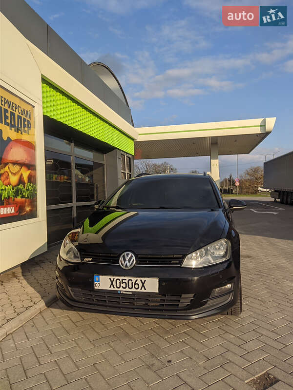 Універсал Volkswagen Golf 2013 в Мукачевому