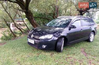 Универсал Volkswagen Golf 2012 в Иршаве