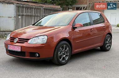 Хэтчбек Volkswagen Golf 2006 в Виннице