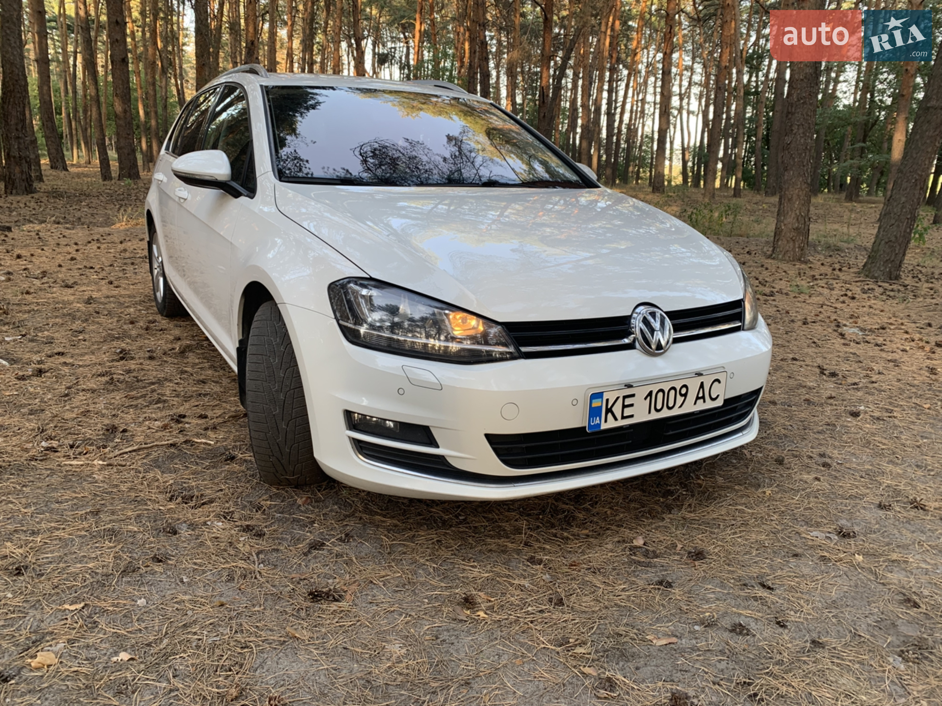 Volkswagen Golf 2015 VIN WVWZZZAUZGP554962 фото оголошення 2 з 16