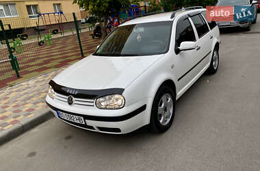 Універсал Volkswagen Golf 2005 в Тернополі