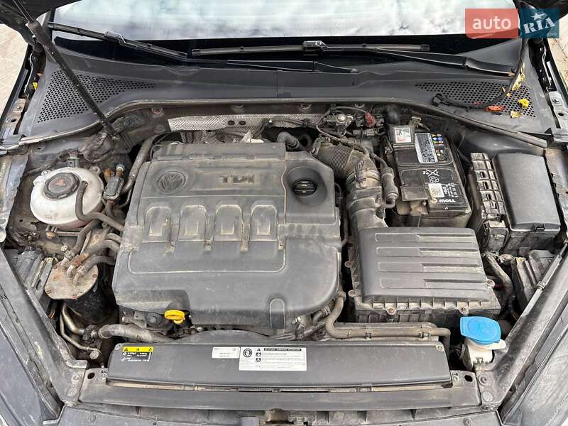 Універсал Volkswagen Golf 2017 в Києві