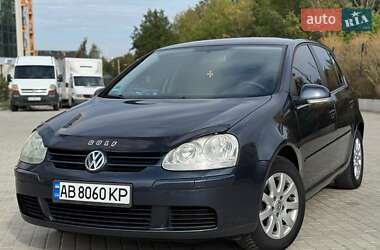 Хэтчбек Volkswagen Golf 2005 в Виннице