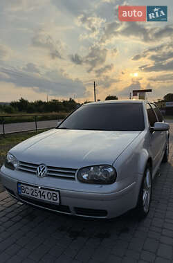 Хэтчбек Volkswagen Golf 1998 в Львове