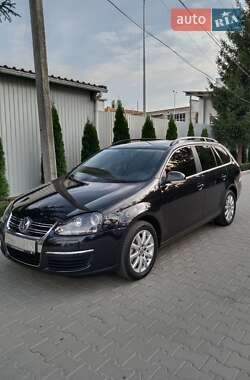 Універсал Volkswagen Golf 2008 в Вінниці