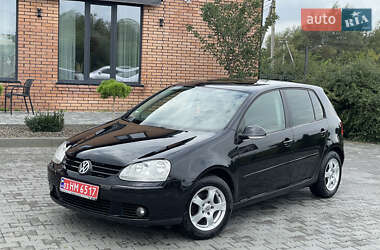 Хетчбек Volkswagen Golf 2008 в Луцьку